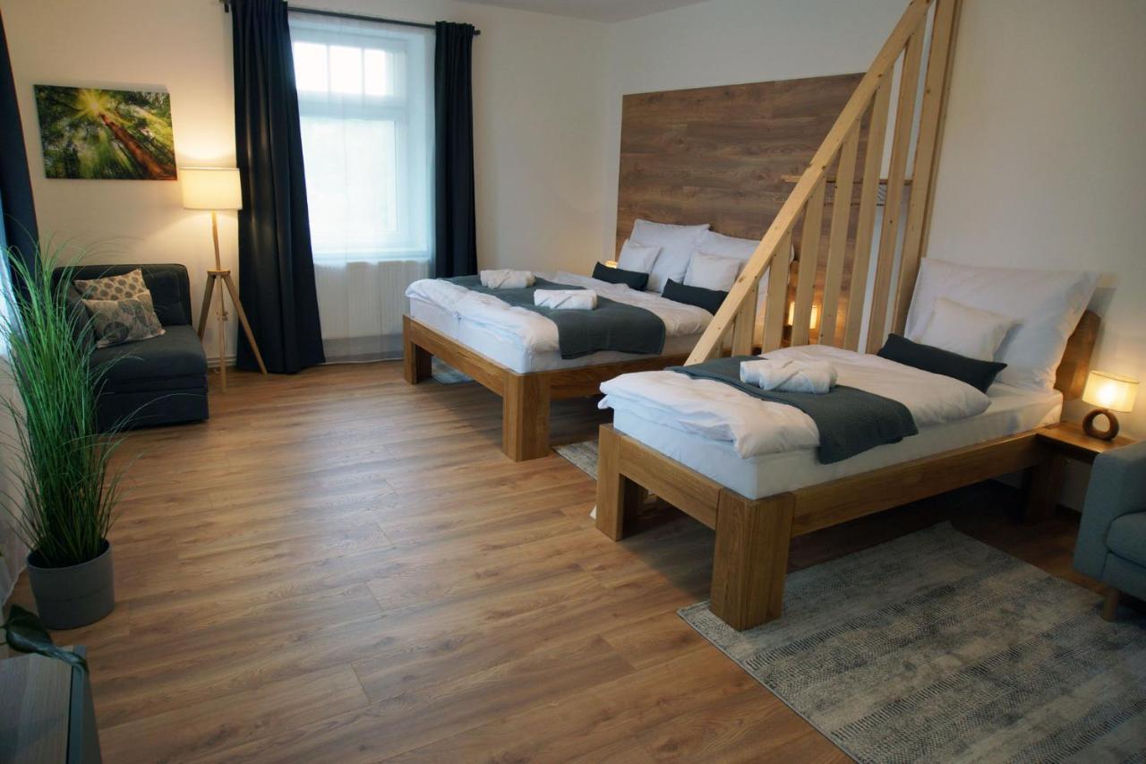 Apartmany Krasna Lipa Exterior photo